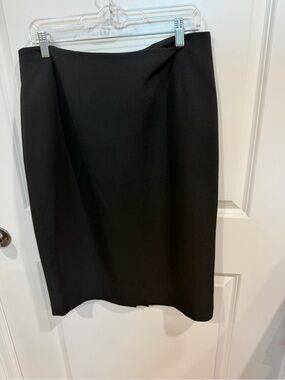 Kasper pencil skirt